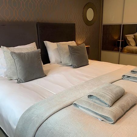 #8 Brunel House Luxury Apartment In غْريت مالفيرن المظهر الخارجي الصورة