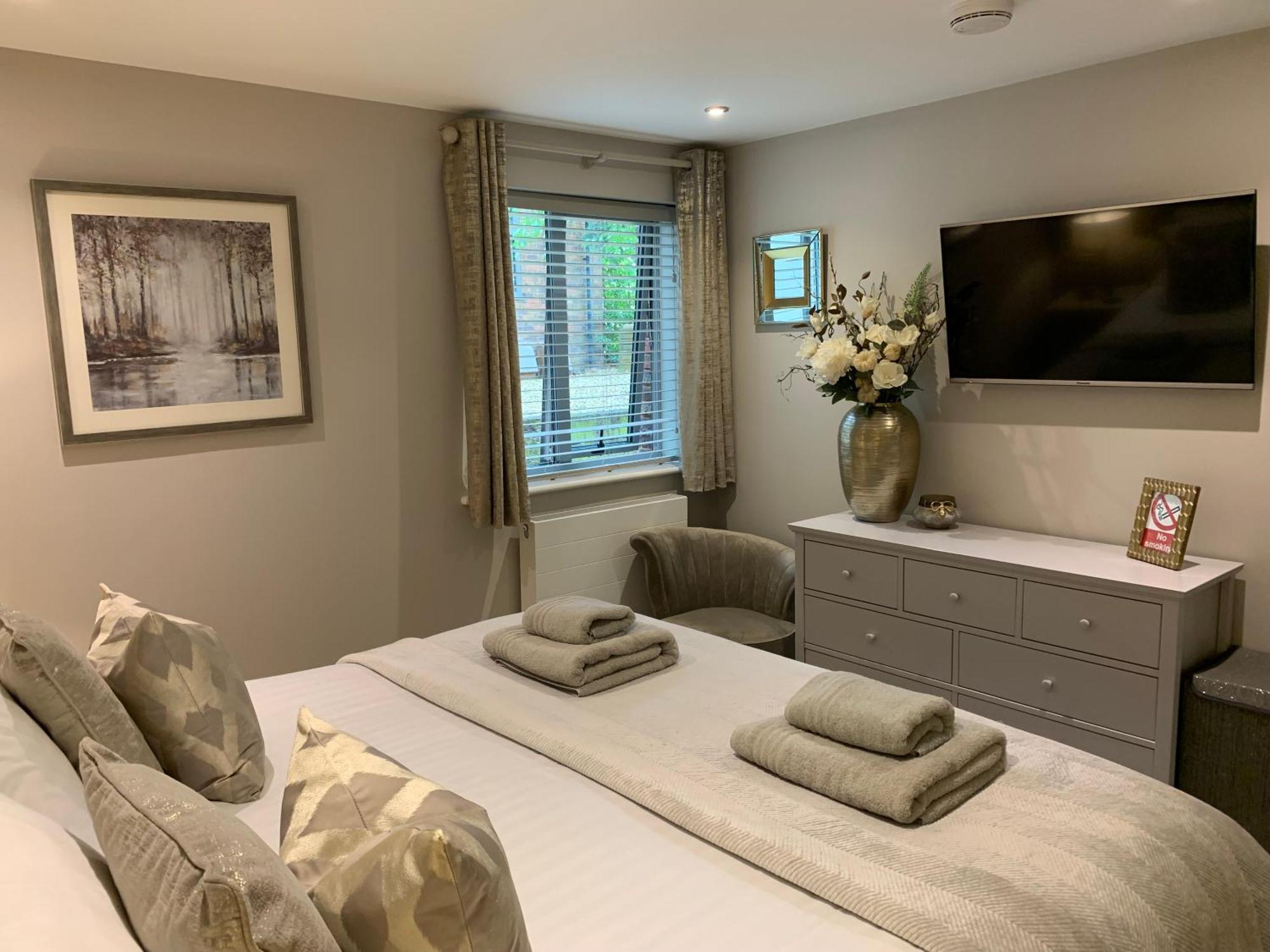 #8 Brunel House Luxury Apartment In غْريت مالفيرن المظهر الخارجي الصورة