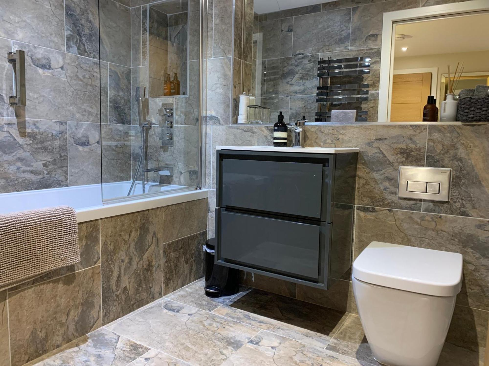 #8 Brunel House Luxury Apartment In غْريت مالفيرن المظهر الخارجي الصورة